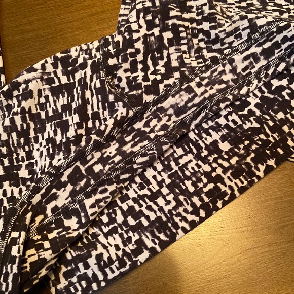 Lululemon🍋Align Pant II 25" - Picture 7 of 8